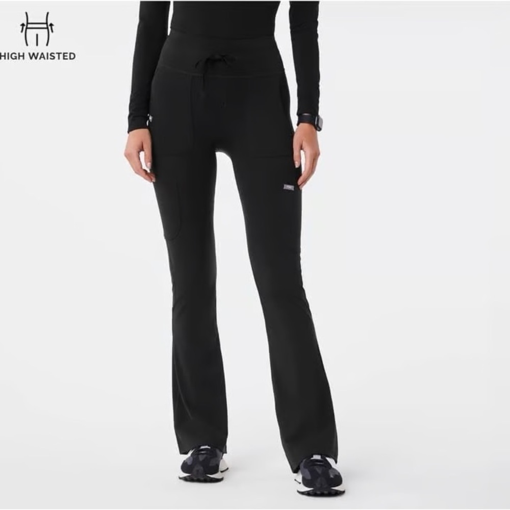 Figs Black Seville Flare Scrub Legging